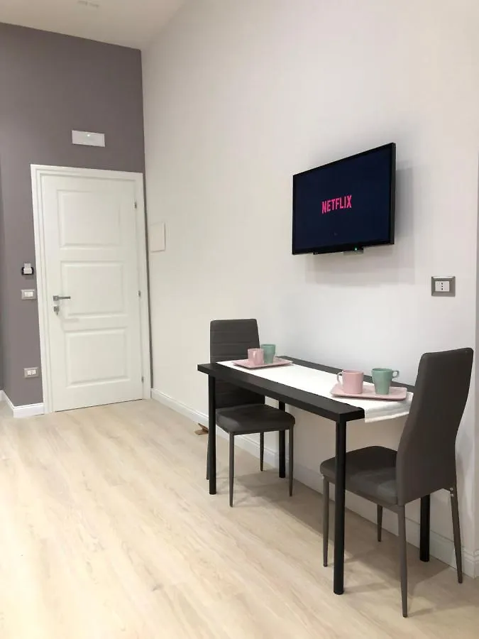 Сasa de vacaciones Nsh Apparthotel, Napoli Centro