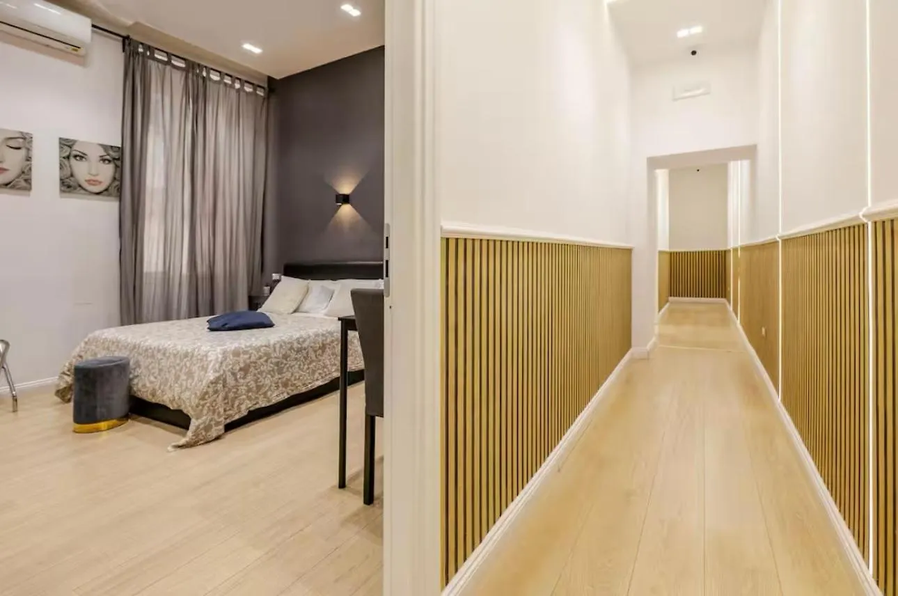 Nsh Apparthotel, Napoli Centro 0*, Nápoles Italia