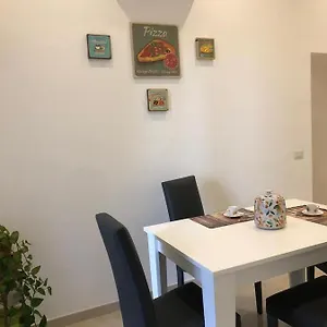 Annie's Riviera Napoli