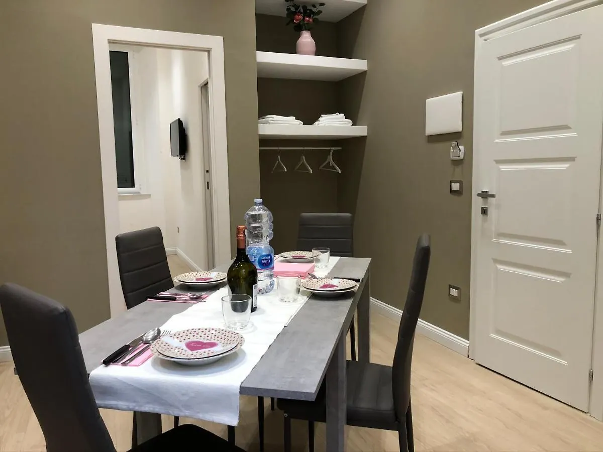 Nsh Apparthotel, Napoli Centro 0*, 那不勒斯